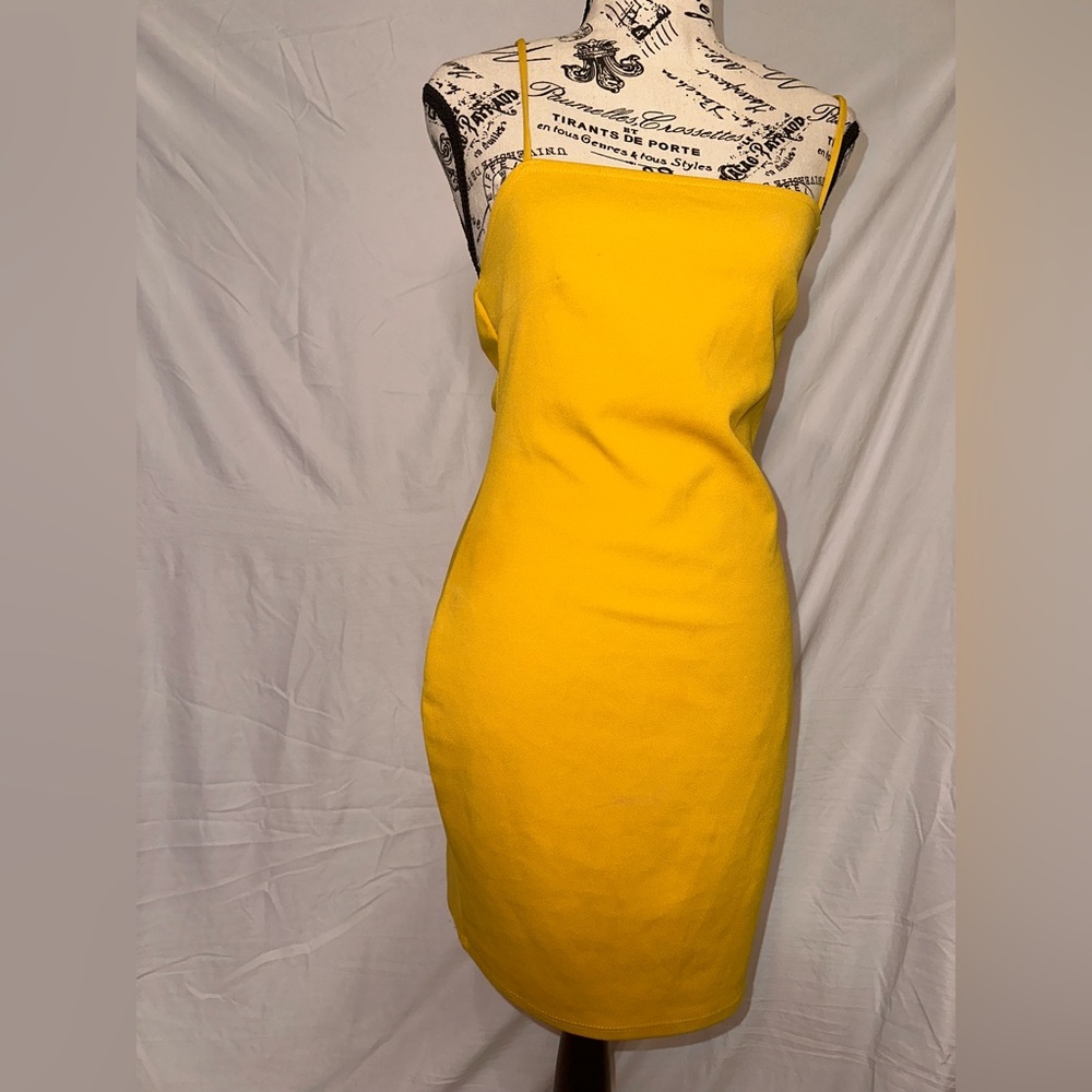 Simple Yellow Bodycon Dress